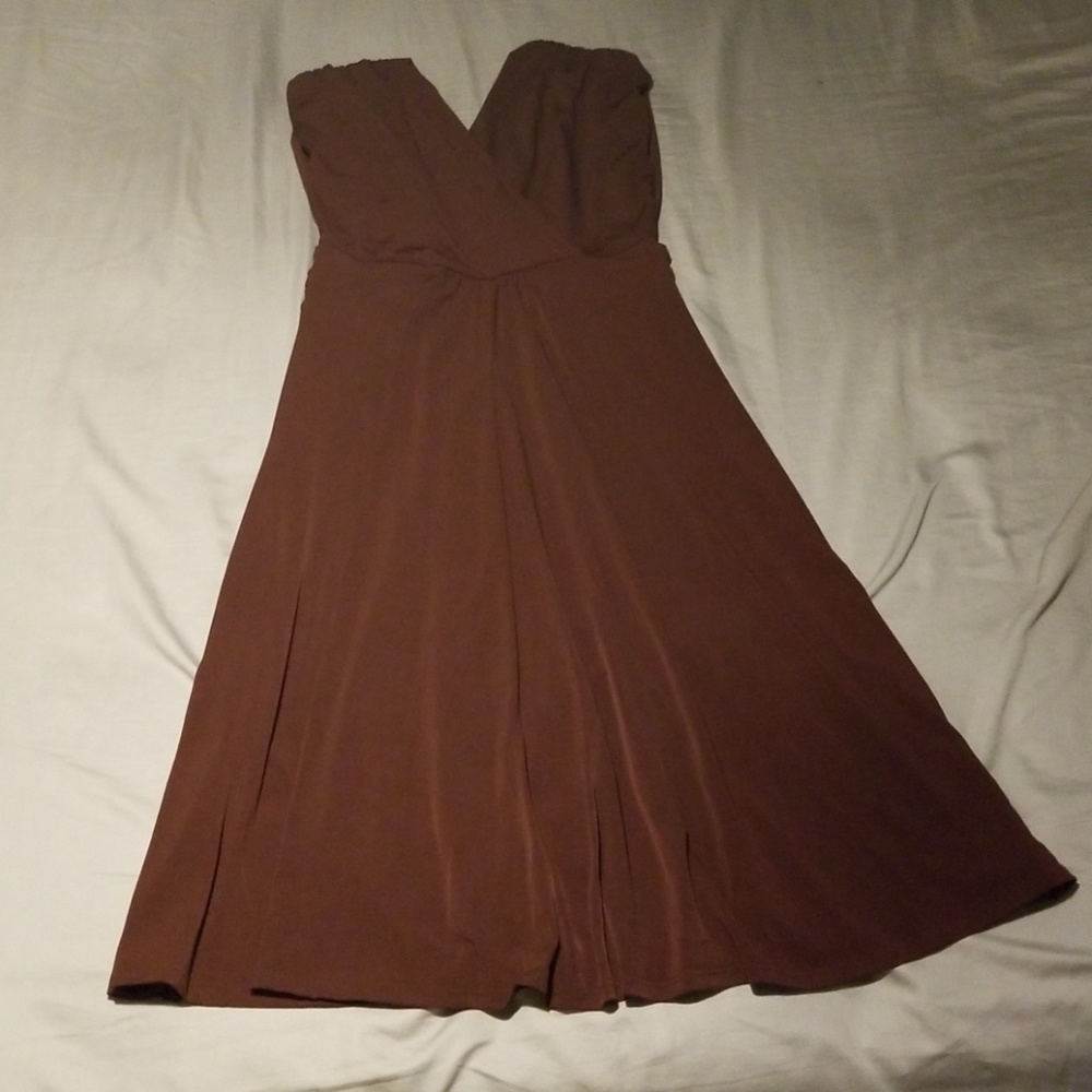 Dress - Picture 3 of 4